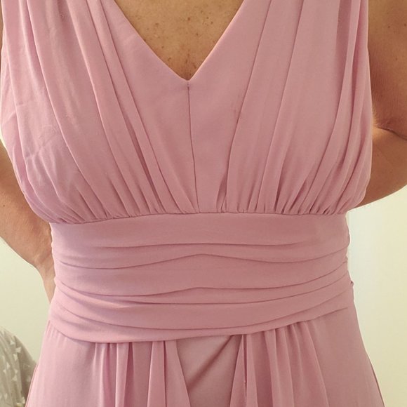 Pretty in Pink Dress - Picture 2 of 14